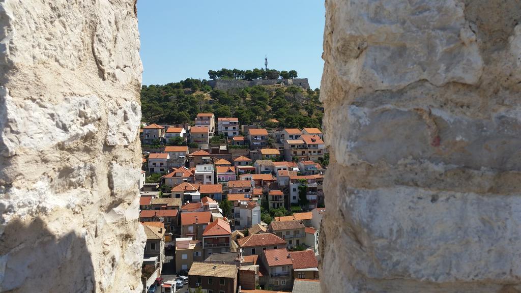 Sebenicum Apartments Šibenik Habitación foto
